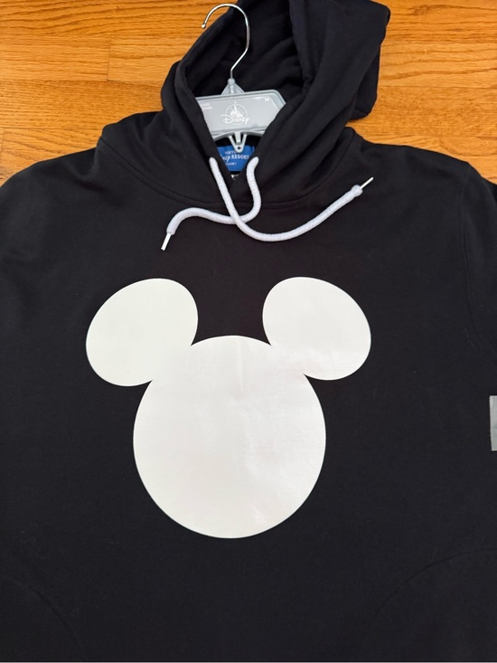 Disney Tops - Disney Tokyo Short Sleeve Hoodie Global Disneyana Mickey Mouse EUC